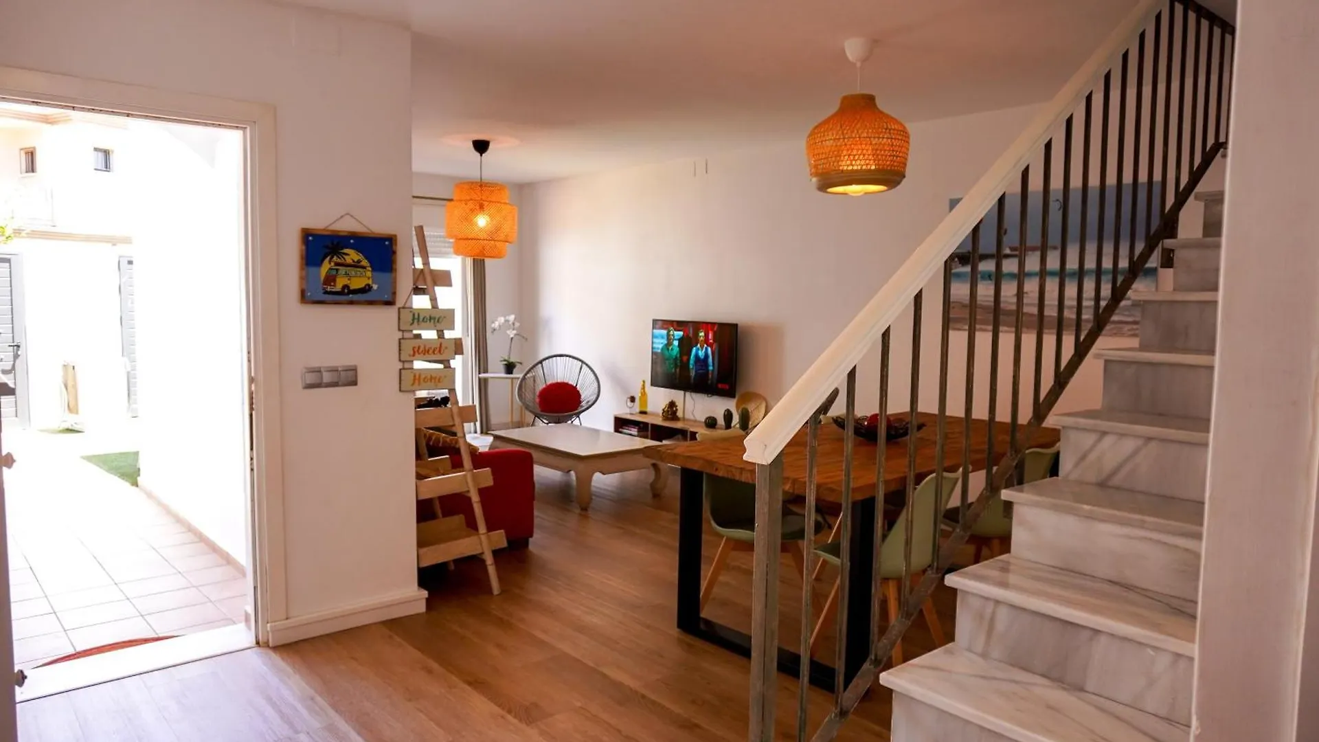 Chalet Tarifa Family House 5 Min Walk To The Beach And Old Town