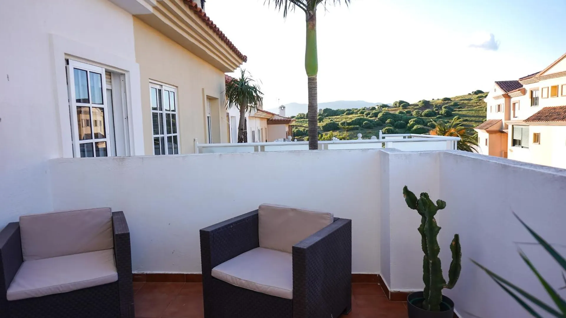 Tarifa Family House 5 Min Walk To The Beach And Old Town